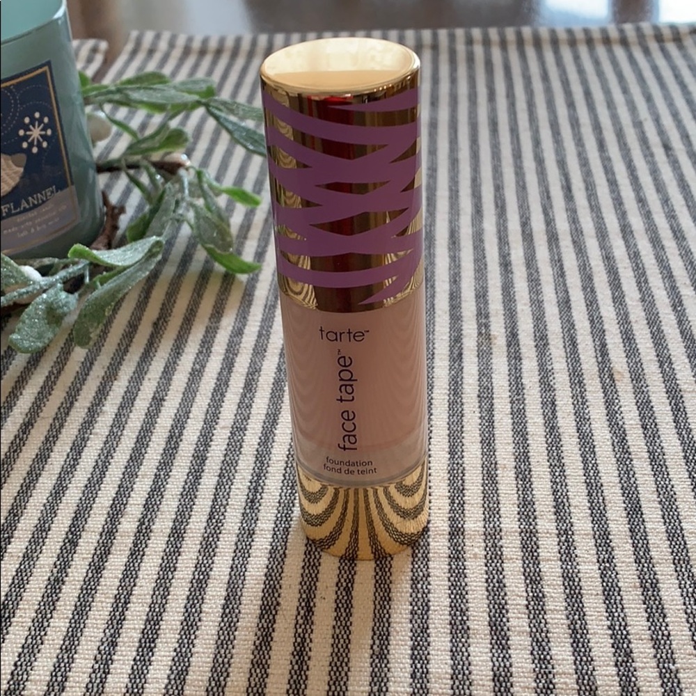 Tarte Face Tape